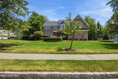 204 Independence Way, Morganville, NJ 07751 - Photo 9