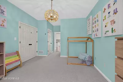 204 Independence Way, Morganville, NJ 07751 - Photo 29