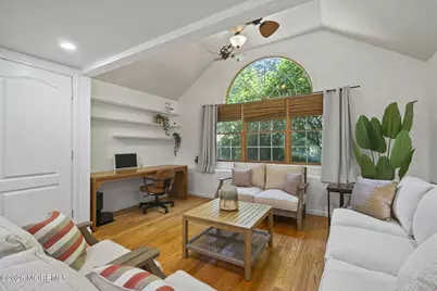 710 Hopping Road, Belford, NJ 07718 - Photo 13