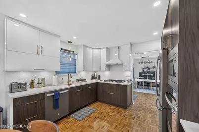 123 Almond Road, Freehold, NJ 07728 - Photo 17