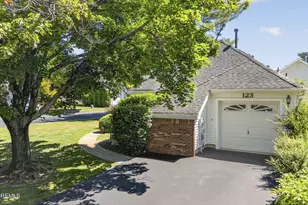 123 Almond Rd, Freehold, NJ 07728 - Photo 7