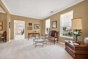407 Vassar Dr, Freehold, NJ 07728 - Photo 15