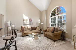 28 Silverbrooke Cir, Howell Township, NJ 07731 - Photo 7
