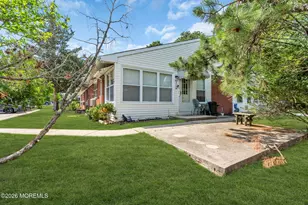 207 B Laurel Pl, Whiting, NJ 08759 - Photo 7