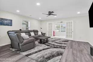 19 Frilham Ln, Manchester Township, NJ 08759 - Photo 3
