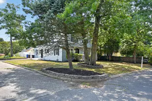 350 18th Ave, Brick, NJ 08724 - Photo 3
