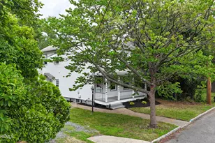 26 Kossman St, East Brunswick Township, NJ 08816 - Photo 31