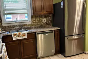239 B Columbine Ave, Whiting, NJ 08759 - Photo 7
