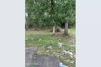 239 B Columbine Avenue, Whiting, NJ 08759 - Photo 17