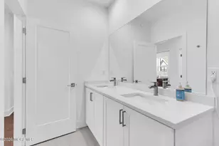 27 Linder Ct, Middletown, NJ 07748 - Photo 61