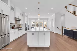 27 Linder Ct, Middletown, NJ 07748 - Photo 11