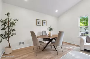 51 Linton Close, Freehold, NJ 07728 - Photo 7