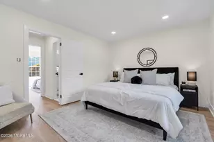 51 Linton Close, Freehold, NJ 07728 - Photo 15