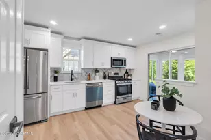 51 Linton Close, Freehold, NJ 07728 - Photo 17