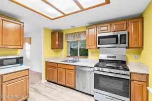 1016B Buckingham Dr, Manchester Township, NJ 08759 - Photo 17