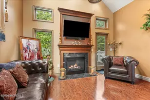 9 Landmark Ln, Marlboro Township, NJ 07746 - Photo 13