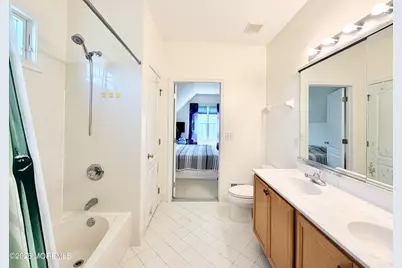 80 Stream Bank Drive, Freehold, NJ 07728 - Photo 71