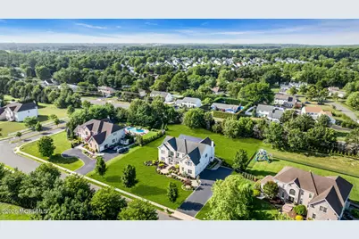 80 Stream Bank Drive, Freehold, NJ 07728 - Photo 25
