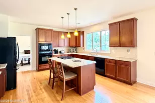 80 Stream Bank Dr, Freehold, NJ 07728 - Photo 53