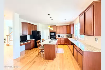 80 Stream Bank Drive, Freehold, NJ 07728 - Photo 49