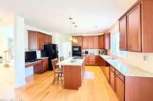 80 Stream Bank Dr, Freehold, NJ 07728 - Photo 49
