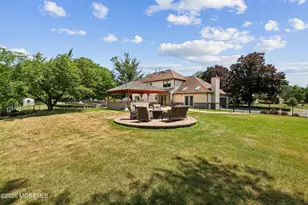 2 Candlelight Dr, Holmdel, NJ 07733 - Photo 17
