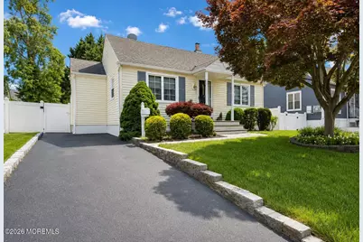 50 Collins Avenue, Middletown, NJ 07748 - Photo 9