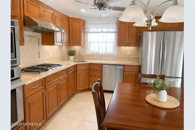 50 Collins Avenue, Middletown, NJ 07748 - Photo 3