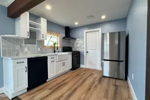 919 Ellison Ave, Point Pleasant Beach, NJ 08742 - Photo 7