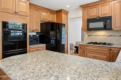10 Beacon Drive, Howell Township, NJ 07731 - Photo 13