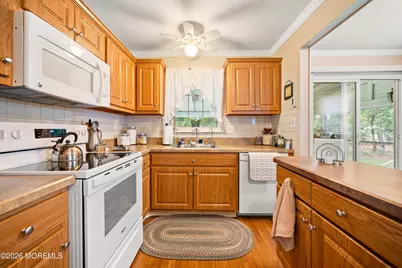 25 Constitution Boulevard, Whiting, NJ 08759 - Photo 15