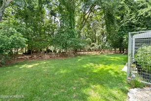 25 Constitution Blvd, Whiting, NJ 08759 - Photo 7