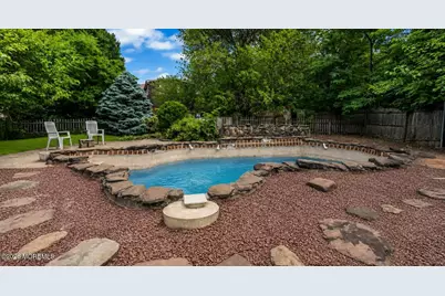 210 Church Street, Belford, NJ 07718 - Photo 25