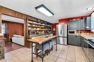 210 Church St, Belford, NJ 07718 - Photo 9