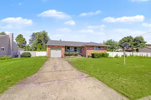 280 Delaware Dr, Brick, NJ 08723 - Photo 3