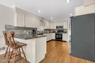 106 Main St, Port Monmouth, NJ 07758 - Photo 15