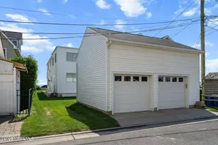 305 Ocean Ave N, Avon by the Sea, NJ 07717 - Photo 33