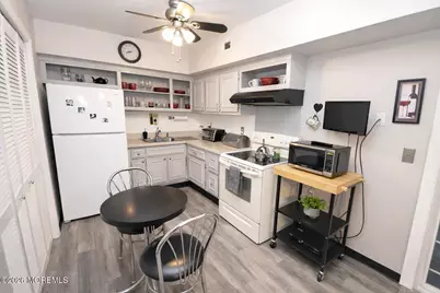 1 Alabama Court #820, Matawan, NJ 07747 - Photo 1