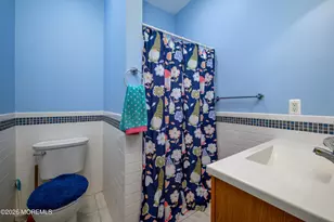 250 Bennett Rd, Freehold, NJ 07728 - Photo 25