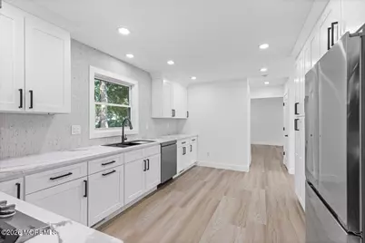 6 Geanne Way, Marlboro Township, NJ 07746 - Photo 21