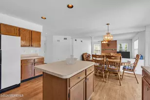 26 Brandywine Dr, Matawan, NJ 07747 - Photo 19