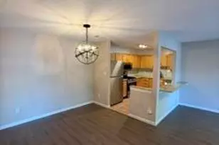 402 Wedgewood Cir, Belford, NJ 07718 - Photo 5