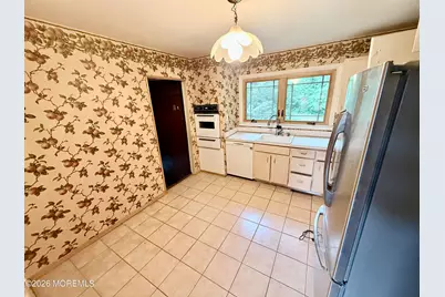 179 Ravine Drive, Matawan, NJ 07747 - Photo 5