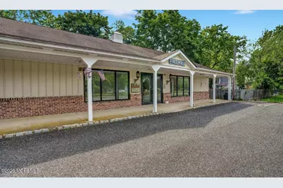 2 Monmouth Avenue, Freehold, NJ 07728 - Photo 5