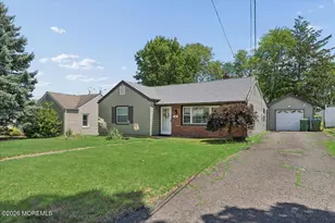 42 Walnut St, Edison, NJ 08817 - Photo 3