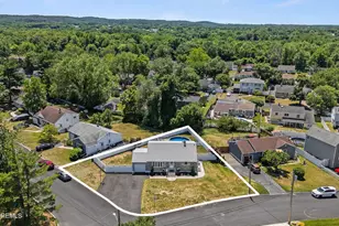 10 Rosemary Dr, Hazlet Township, NJ 07730 - Photo 37
