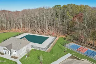 41 Victoria Gdns Sq, Neptune Township, NJ 07753 - Photo 21