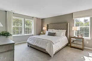 41 Victoria Gdns Sq, Neptune Township, NJ 07753 - Photo 13