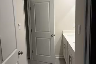 41 Victoria Gdns Sq, Neptune Township, NJ 07753 - Photo 11