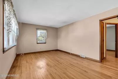 2415 Beech Street, Point Pleasant, NJ 08742 - Photo 7
